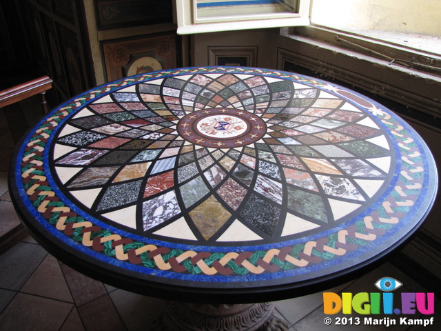 SX31884 Inlaid table in the Vatican Museum